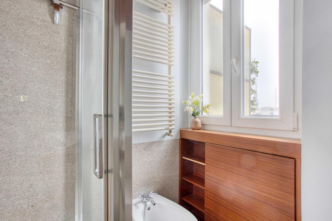Joivy Vibrant Studio With Balcony Milano Ngoại thất bức ảnh
