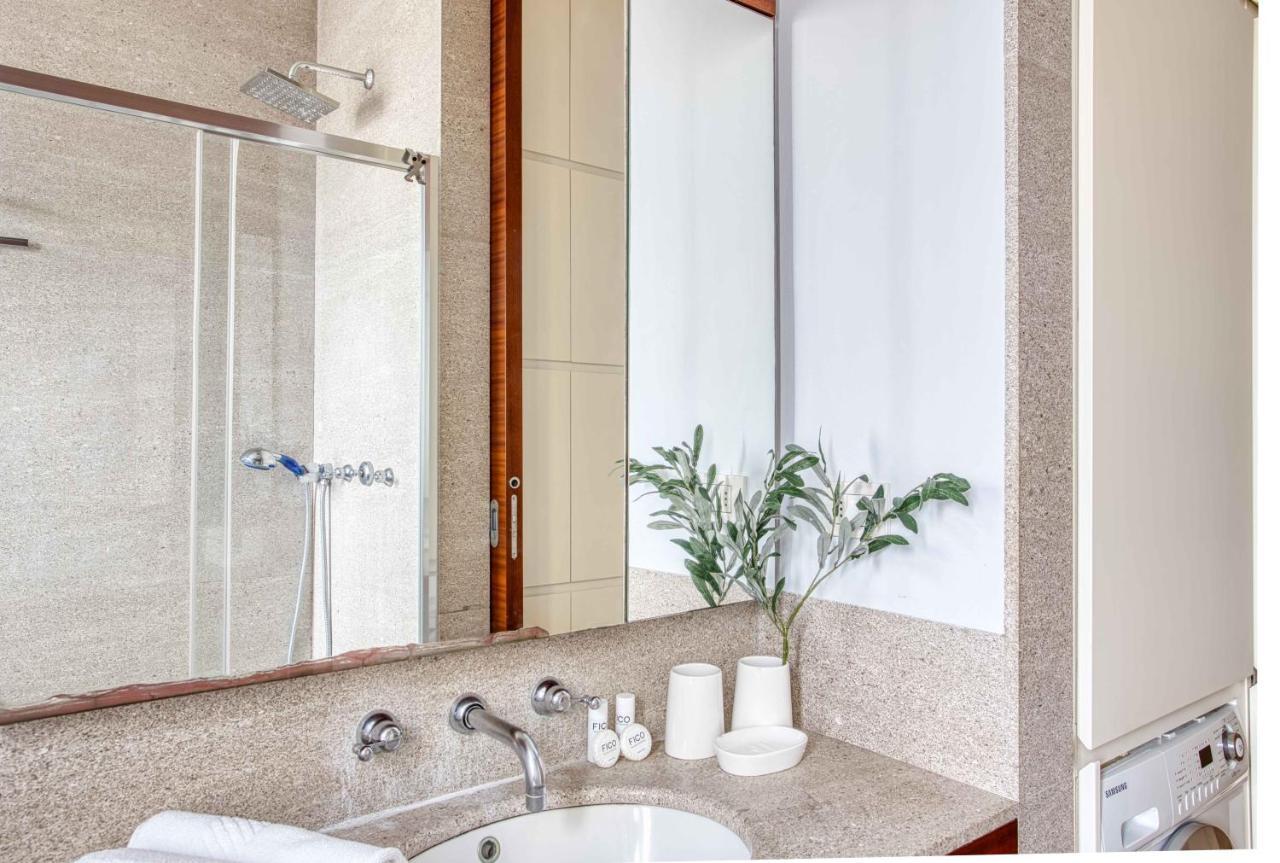 Joivy Vibrant Studio With Balcony Milano Ngoại thất bức ảnh